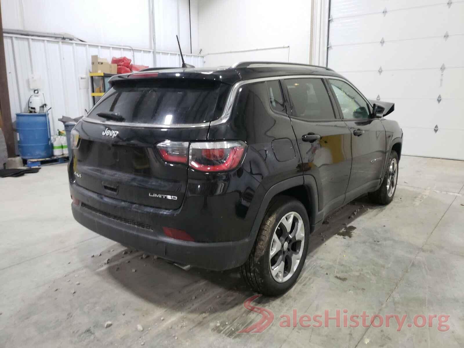 3C4NJDCB9JT340971 2018 JEEP COMPASS