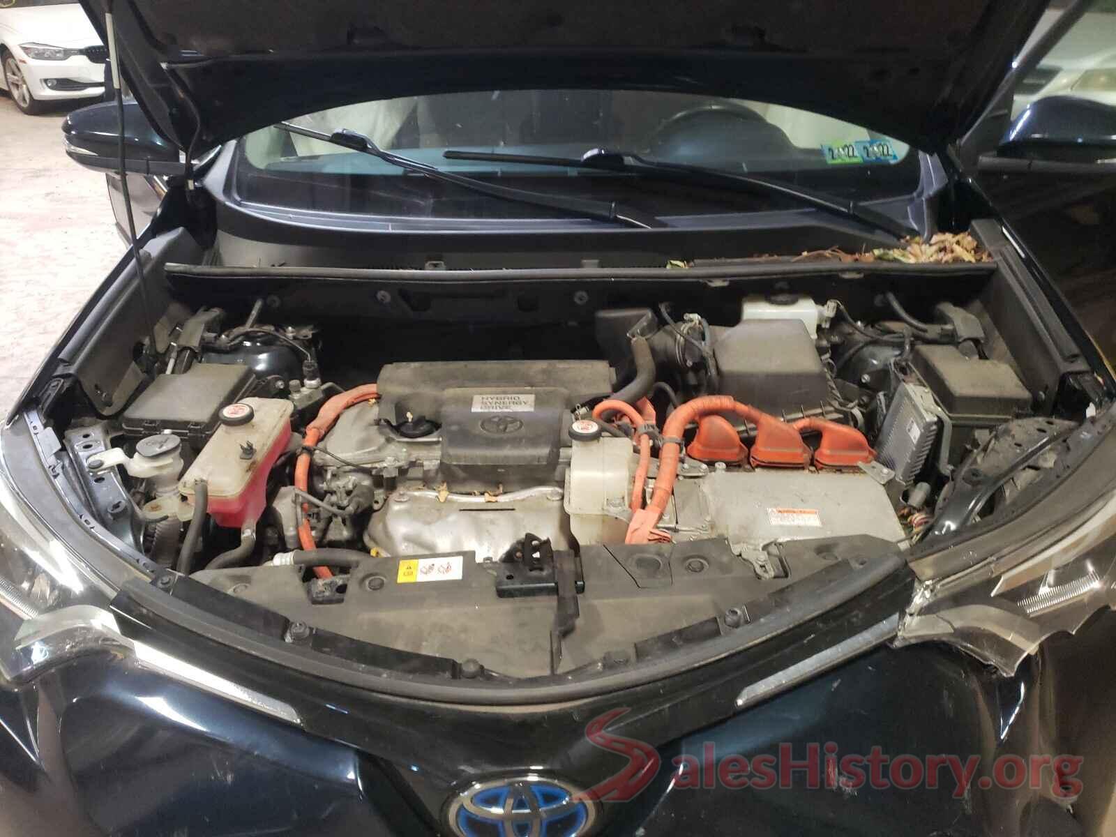 JTMDJREV2HD145679 2017 TOYOTA RAV4