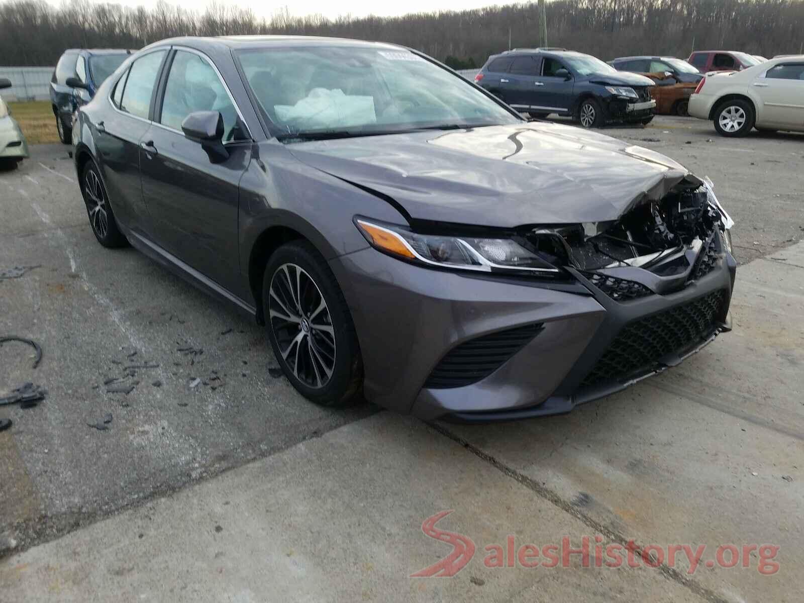 4T1B11HKXKU841140 2019 TOYOTA CAMRY