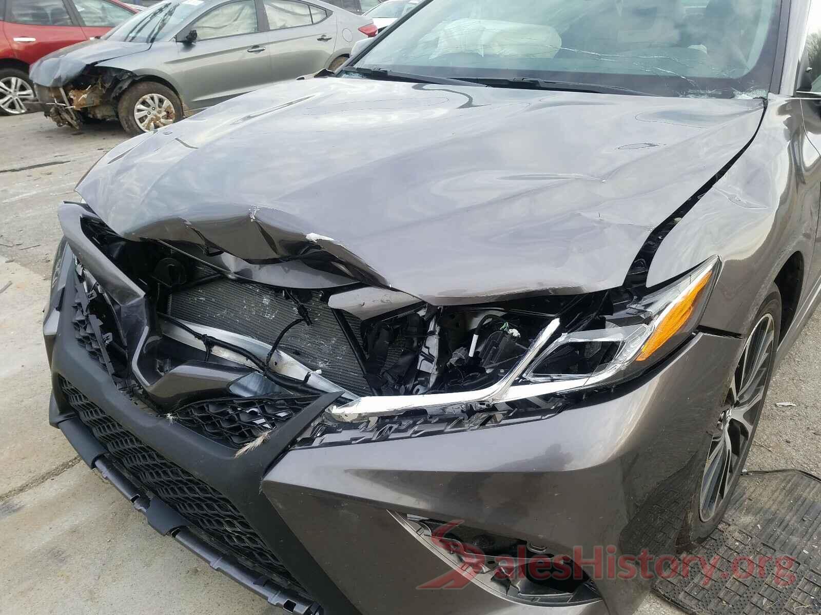 4T1B11HKXKU841140 2019 TOYOTA CAMRY