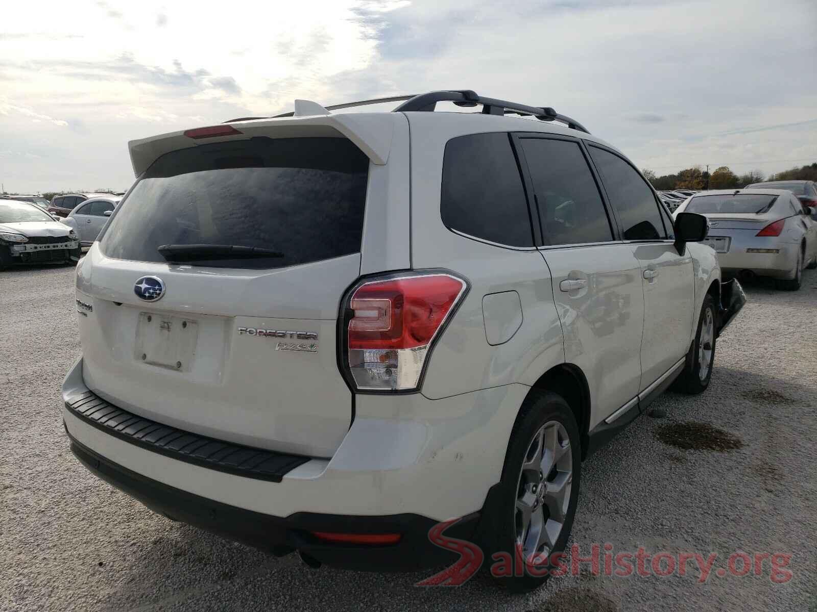 JF2SJAWC7HH475916 2017 SUBARU FORESTER