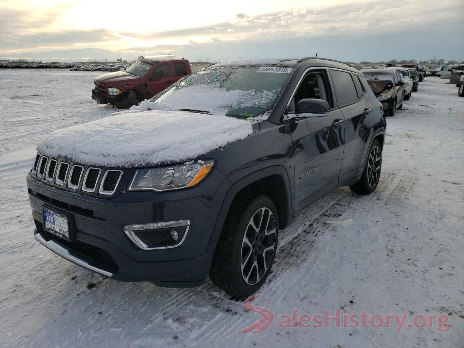 3C4NJDCBXJT101879 2018 JEEP COMPASS