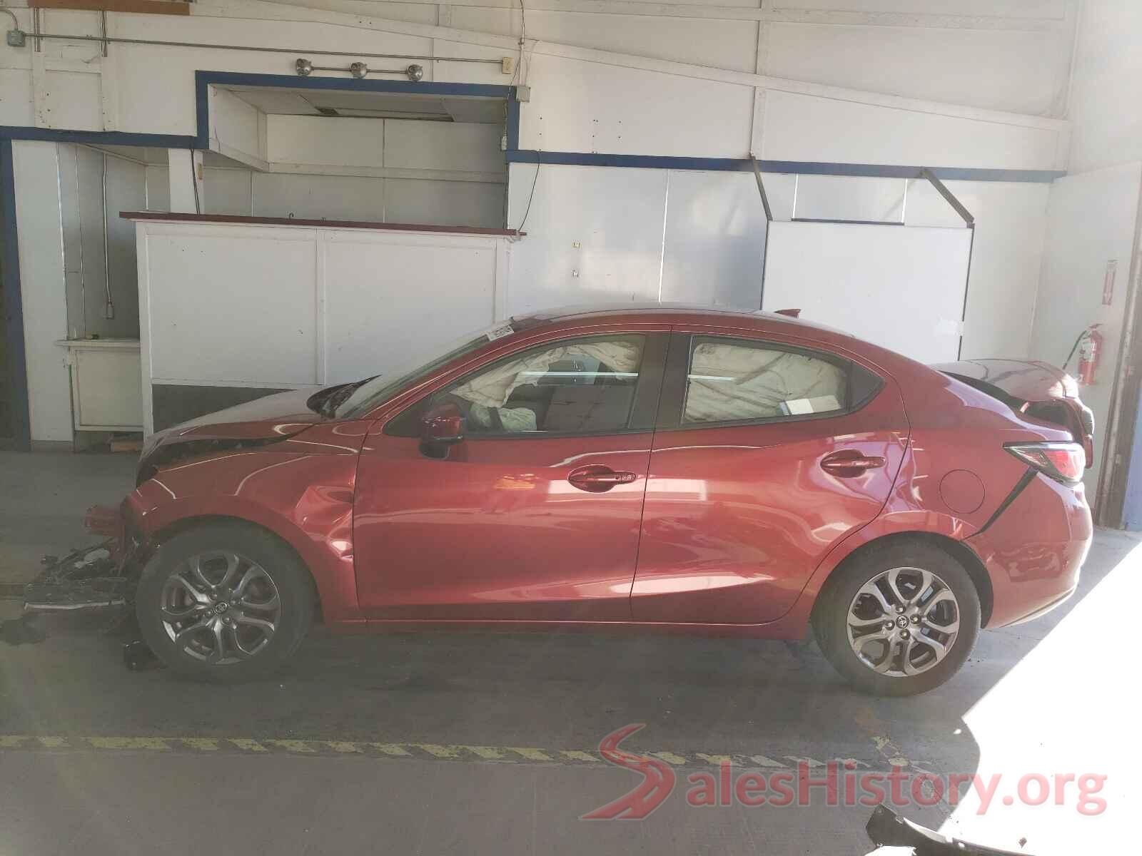 3MYDLBYV8KY519392 2019 TOYOTA YARIS