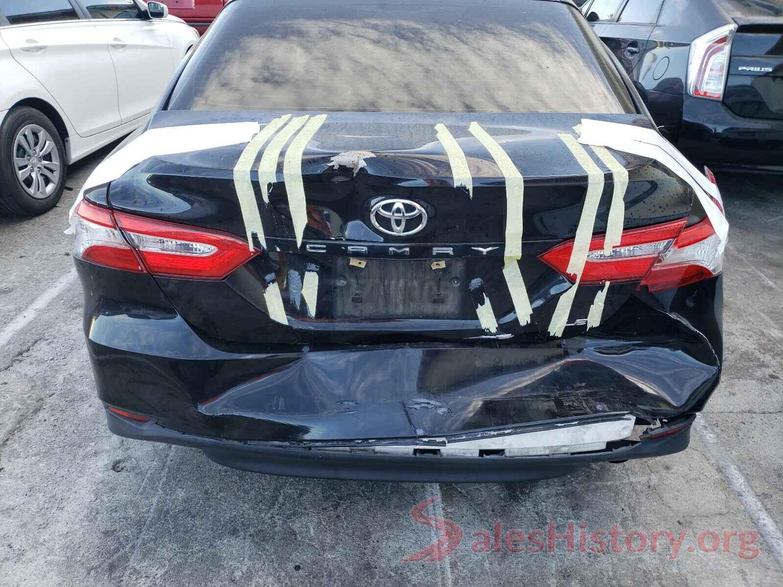 JTNB11HK8J3018016 2018 TOYOTA CAMRY