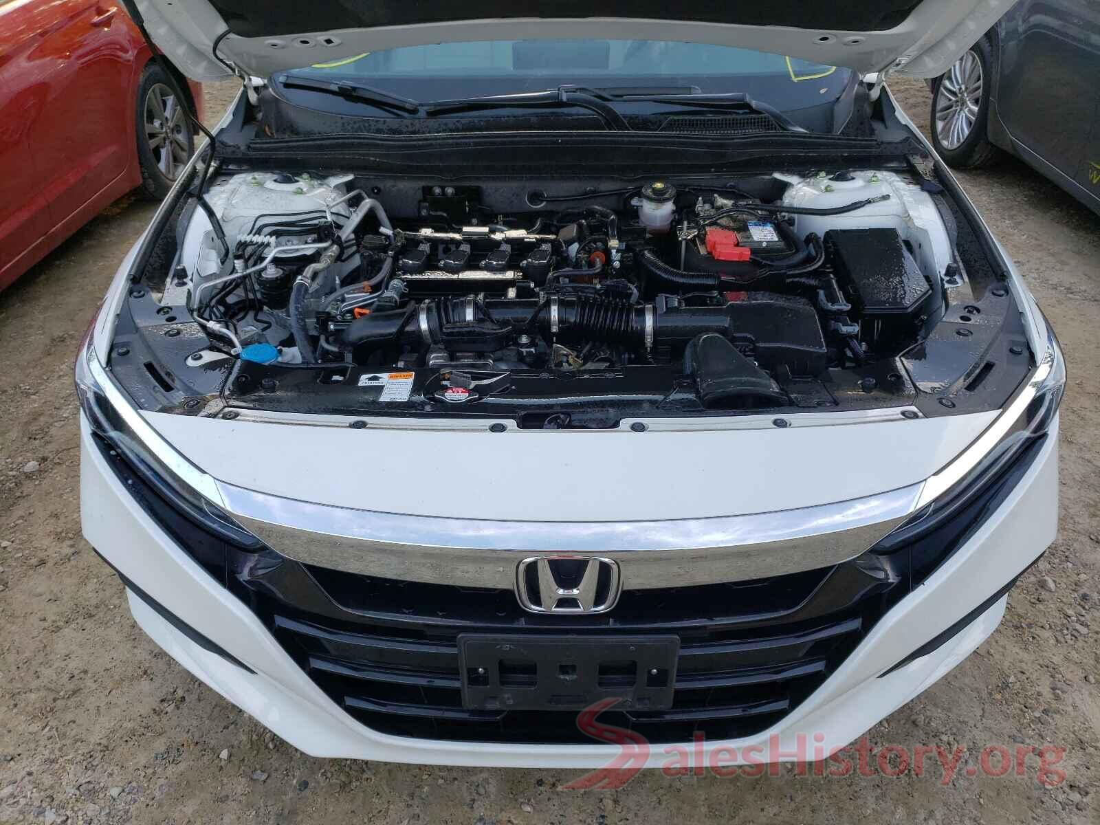 1HGCV1F14JA088214 2018 HONDA ACCORD