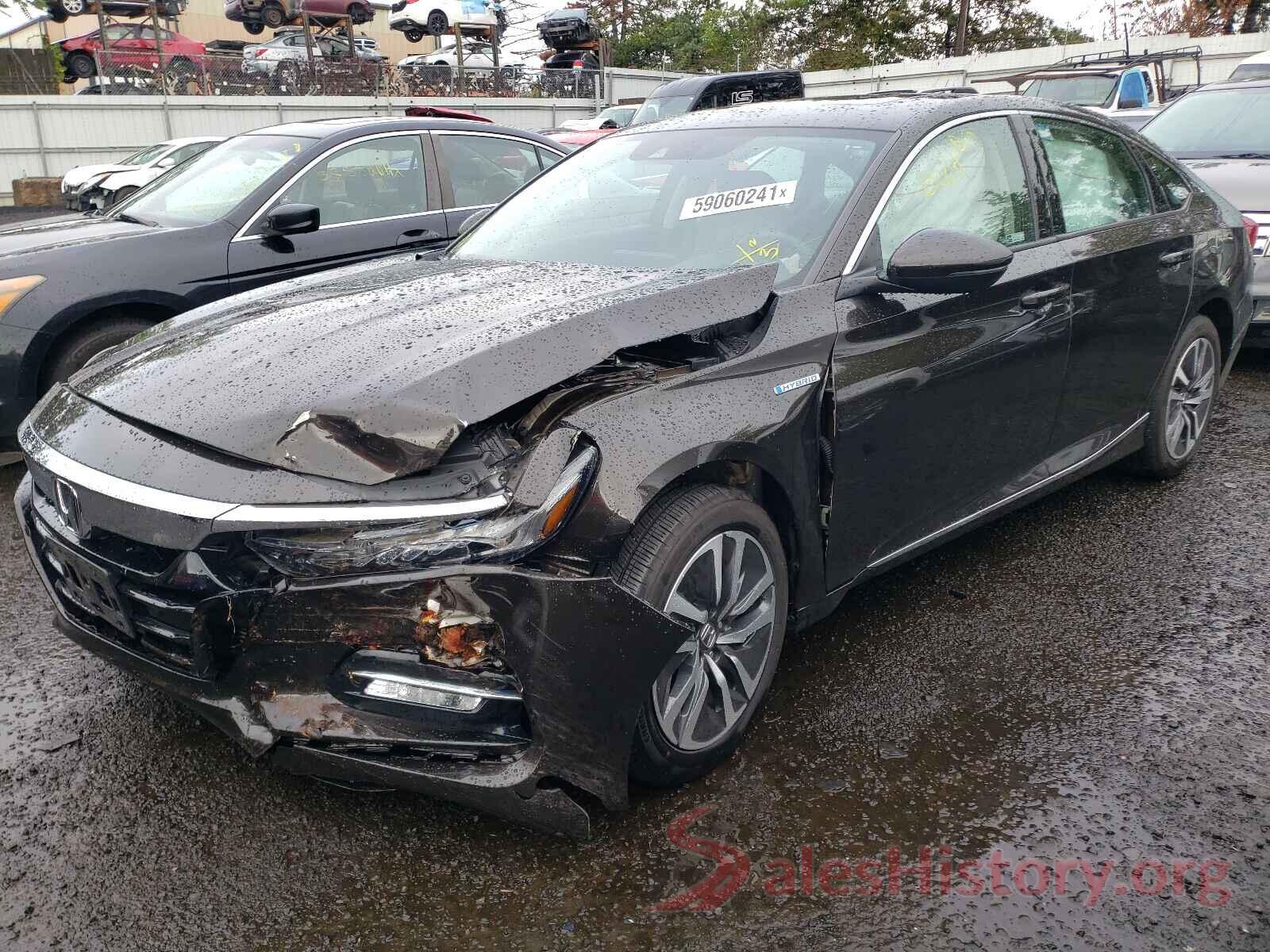 1HGCV3F58JA004667 2018 HONDA ACCORD