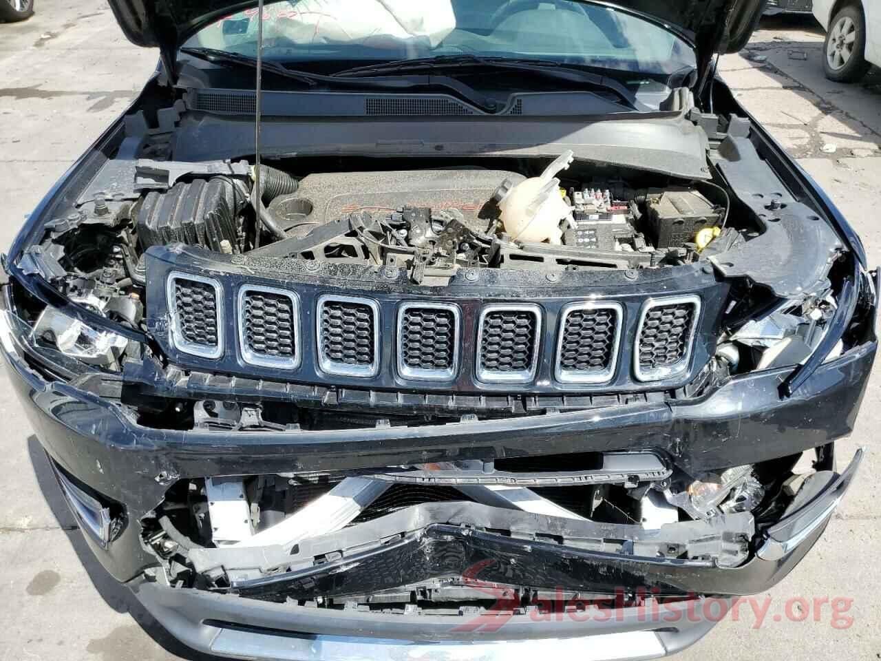 3C4NJDCB7KT645760 2019 JEEP COMPASS