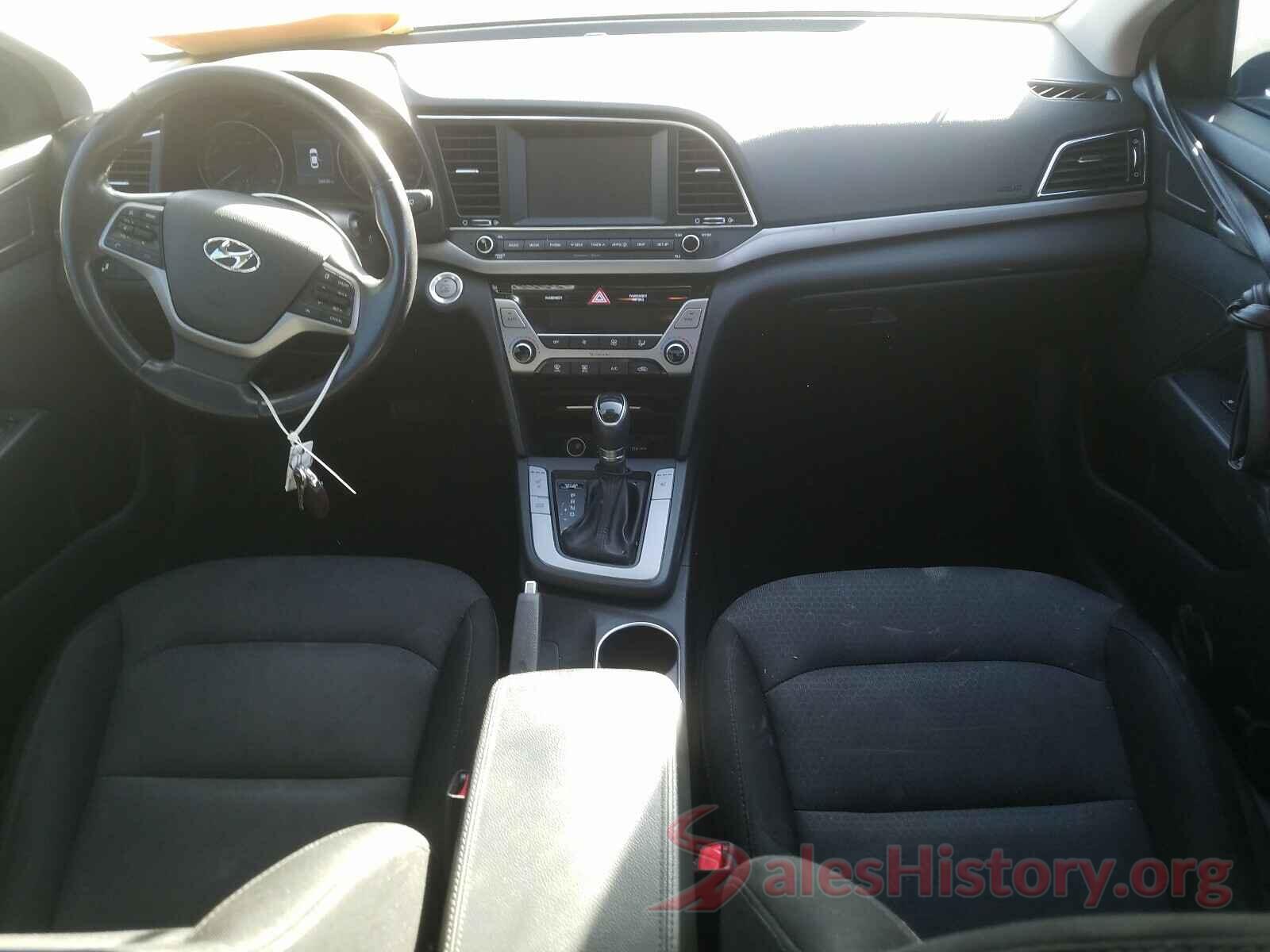 5NPD84LFXHH135793 2017 HYUNDAI ELANTRA