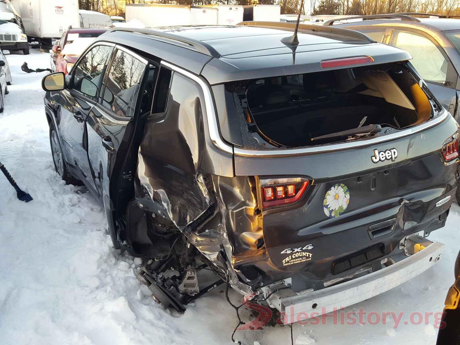 3C4NJDBBXJT264100 2018 JEEP COMPASS