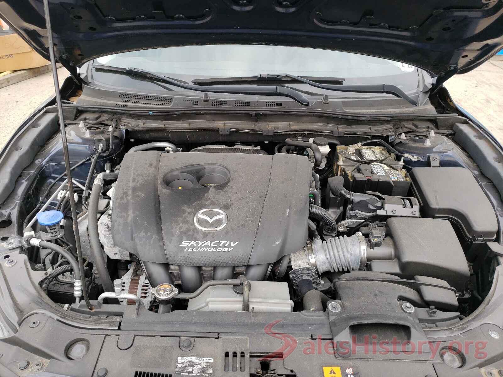 3MZBN1V38JM163476 2018 MAZDA 3