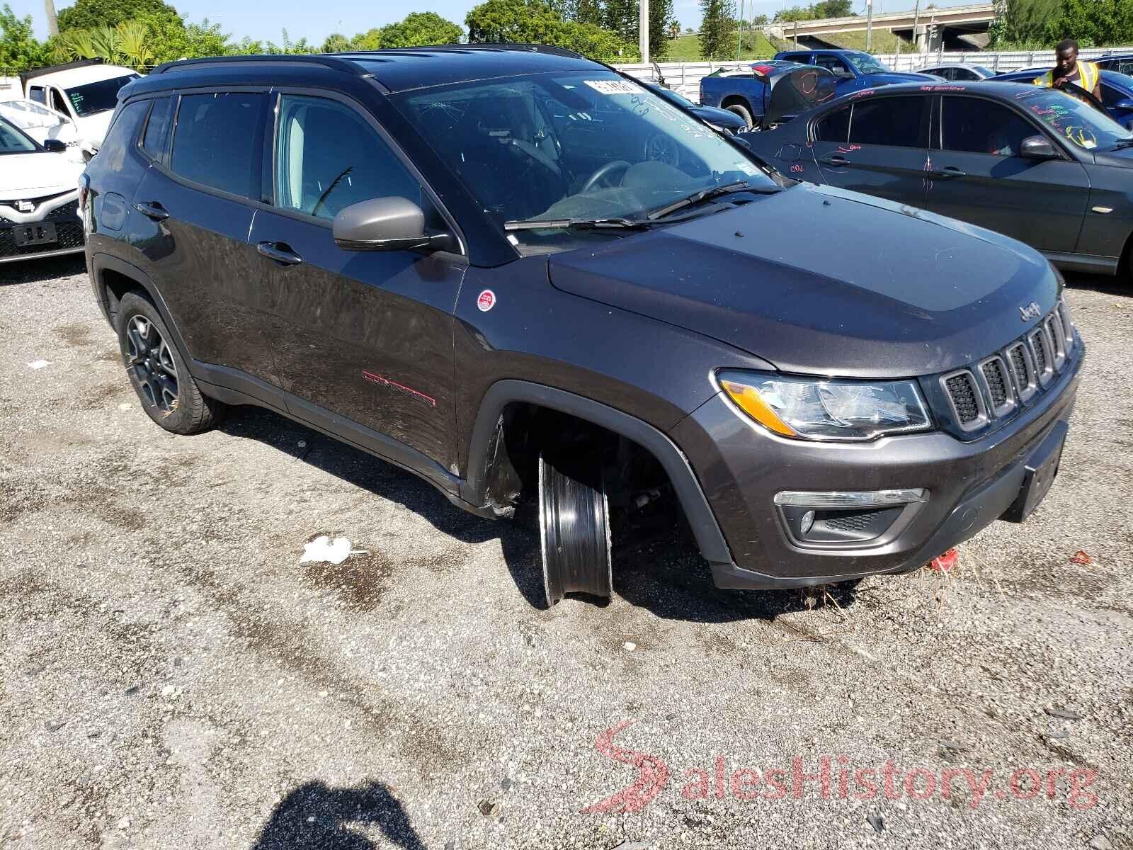 3C4NJDDB4KT722101 2019 JEEP COMPASS