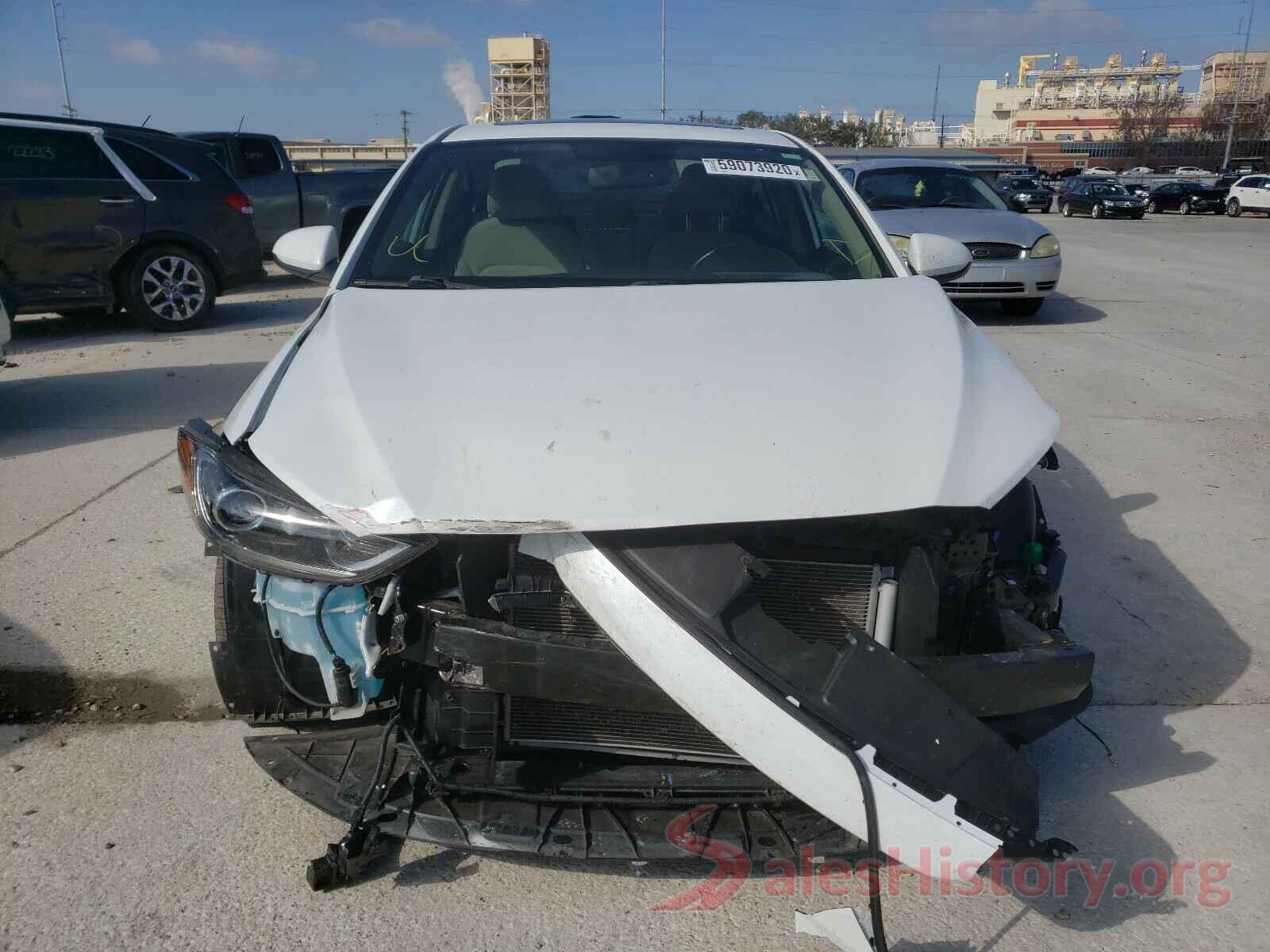 5NPD84LFXHH128228 2017 HYUNDAI ELANTRA