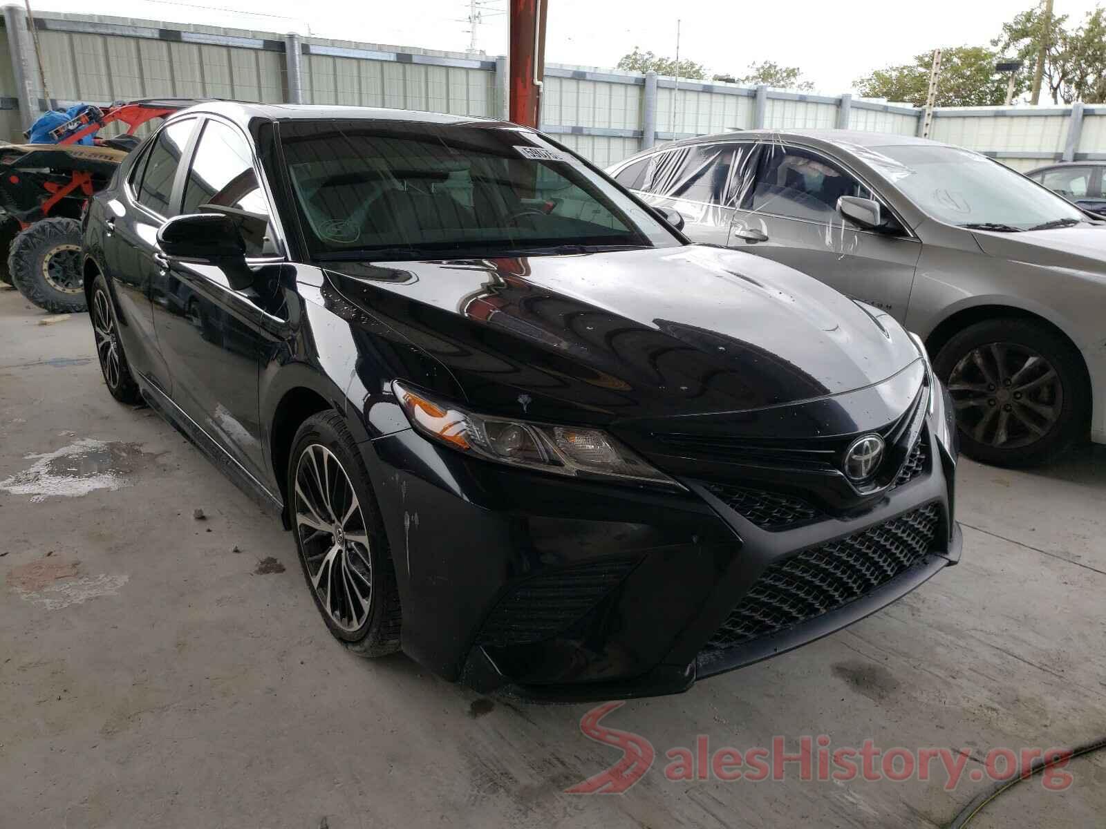 4T1B11HK3KU722247 2019 TOYOTA CAMRY