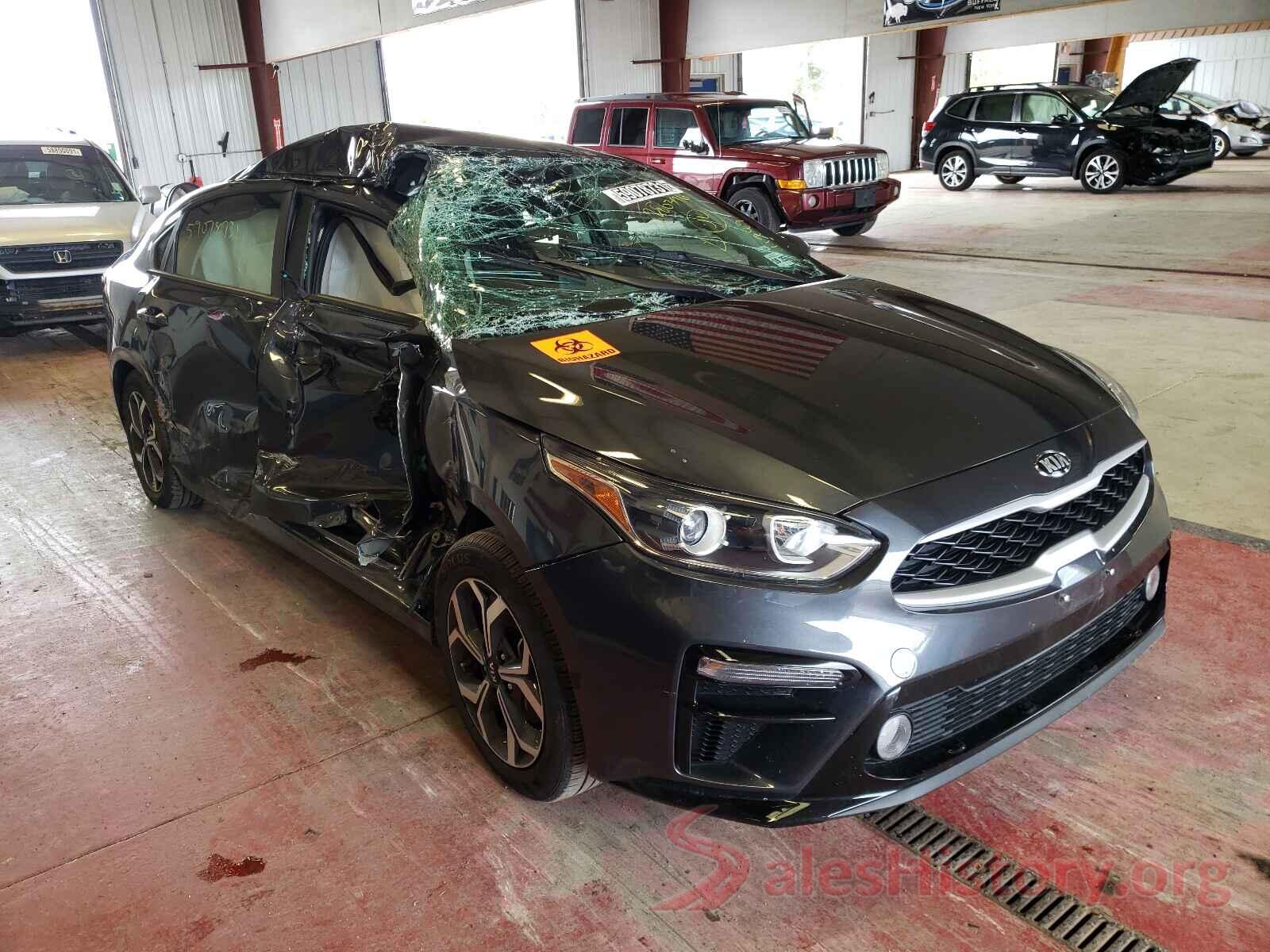 3KPF24AD9ME280396 2021 KIA FORTE