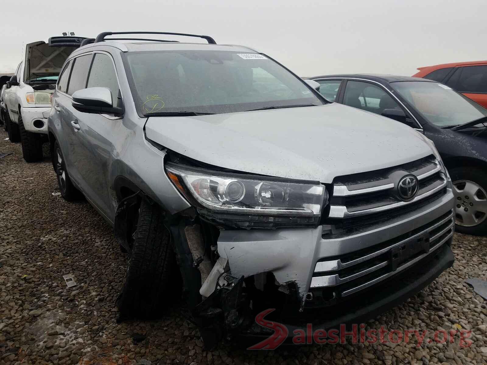 5TDDZRFH2HS386986 2017 TOYOTA HIGHLANDER