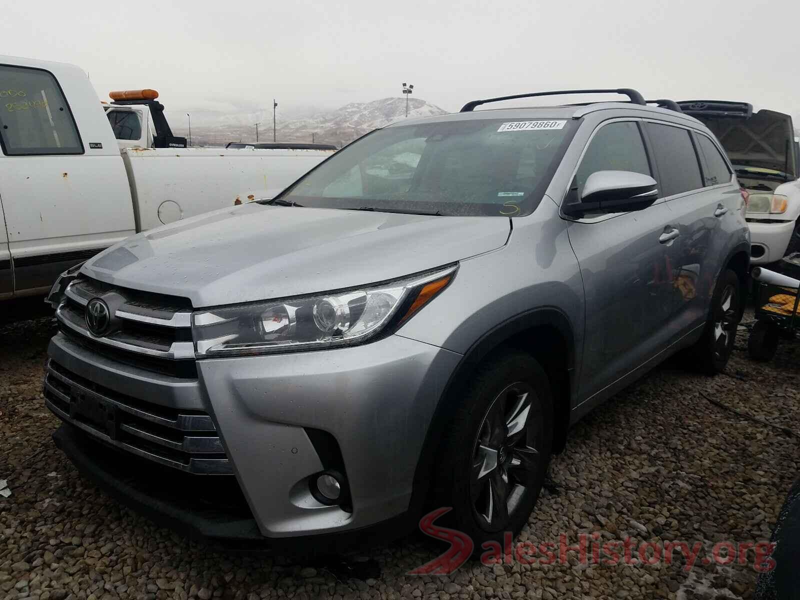 5TDDZRFH2HS386986 2017 TOYOTA HIGHLANDER