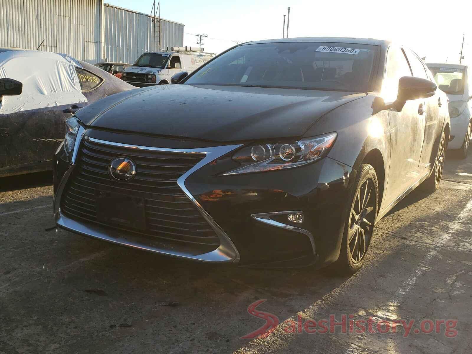 JTHBW1GG0J2194176 2018 LEXUS ES300