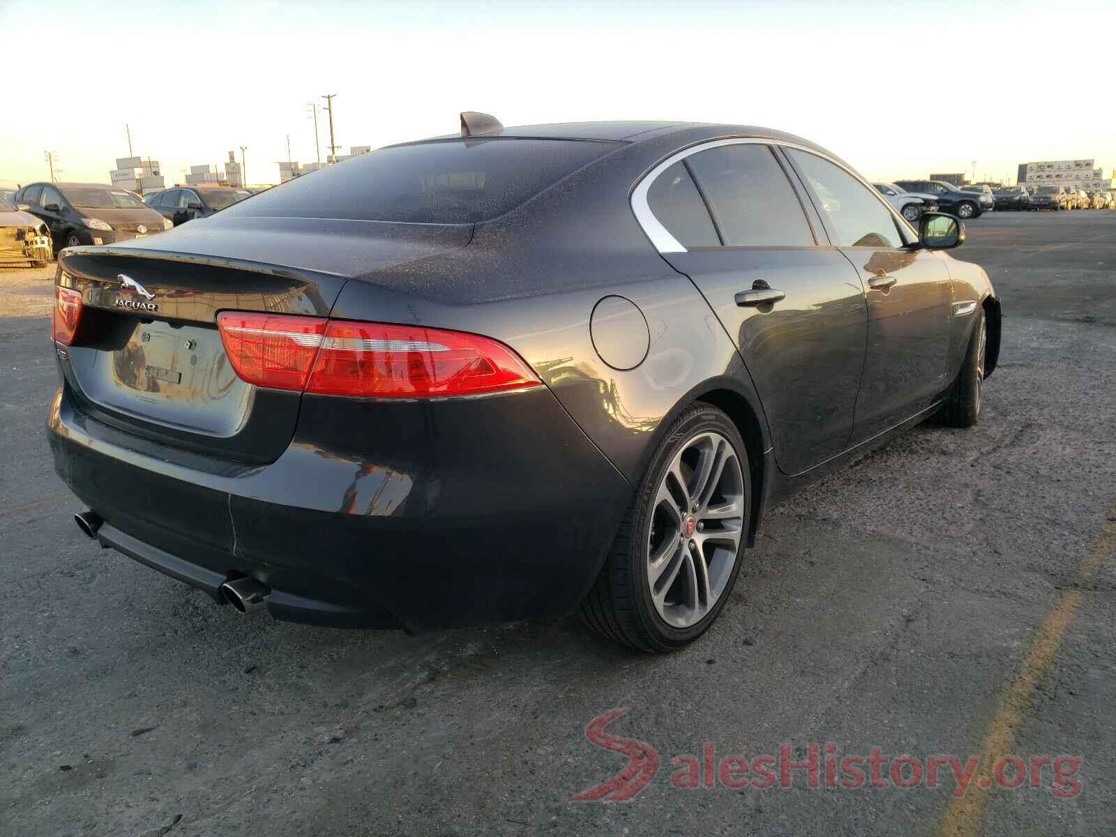 SAJAD4BV6HA960245 2017 JAGUAR XE