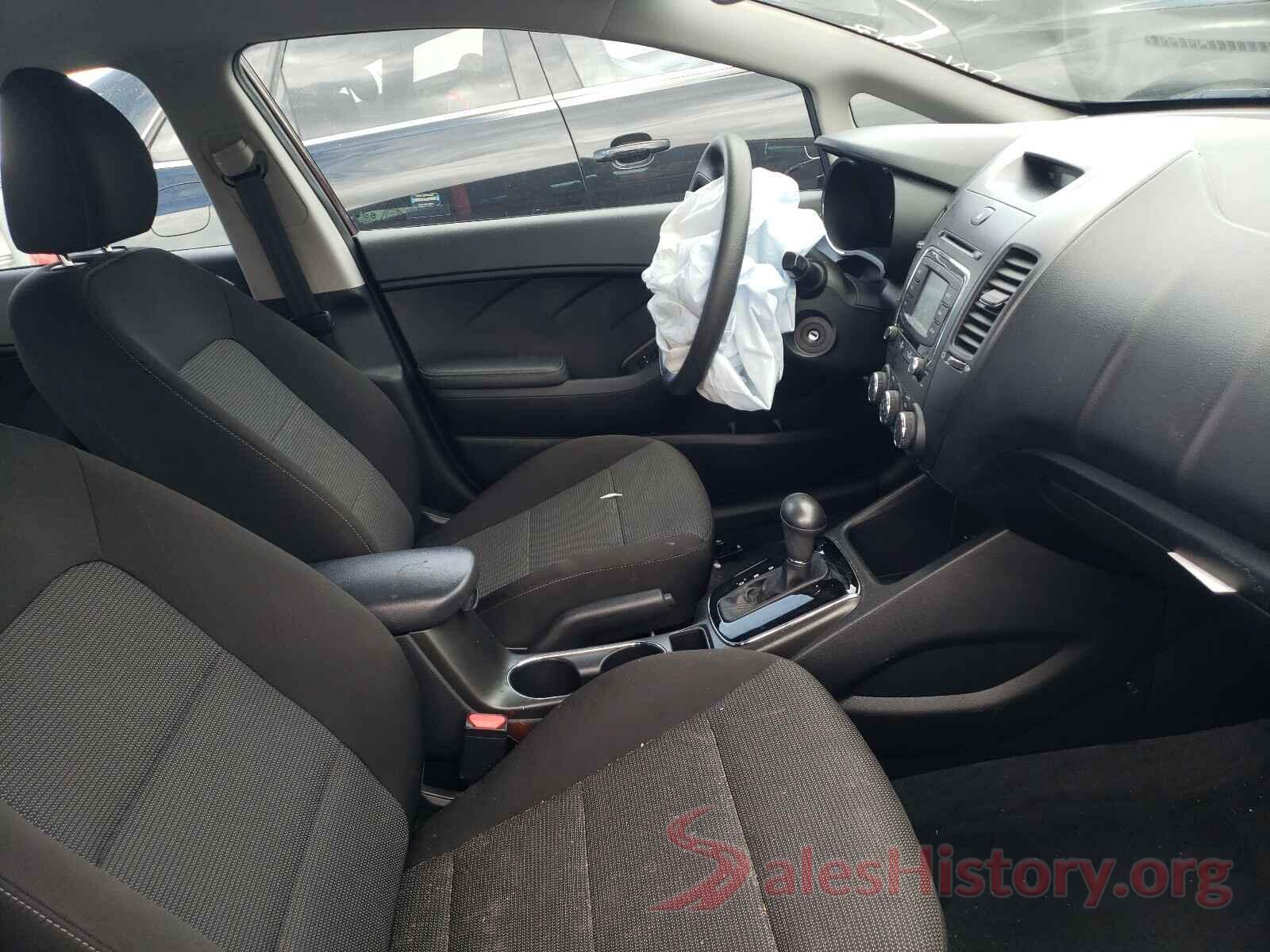 3KPFK4A73JE267990 2018 KIA FORTE