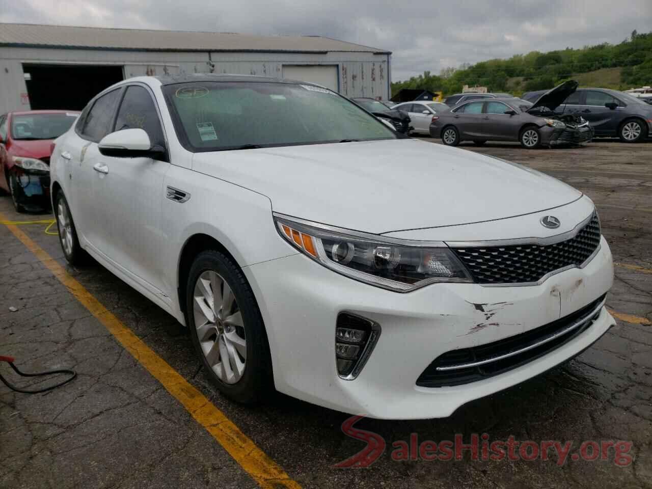 5XXGT4L34JG242180 2018 KIA OPTIMA