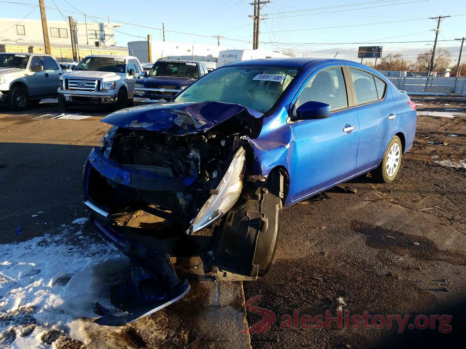 3N1CN7AP9HL835972 2017 NISSAN VERSA