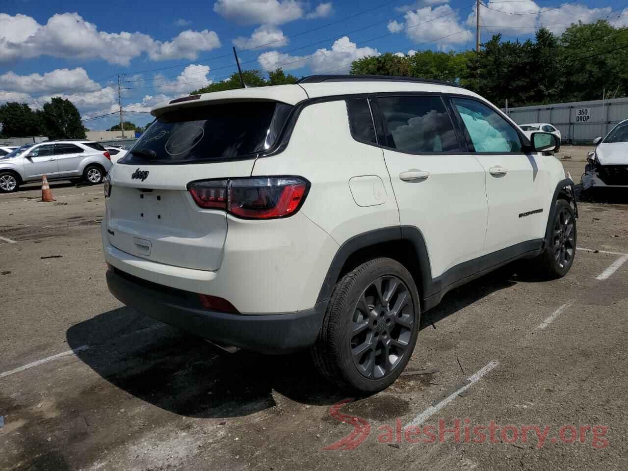 3C4NJDEB8MT557364 2021 JEEP COMPASS