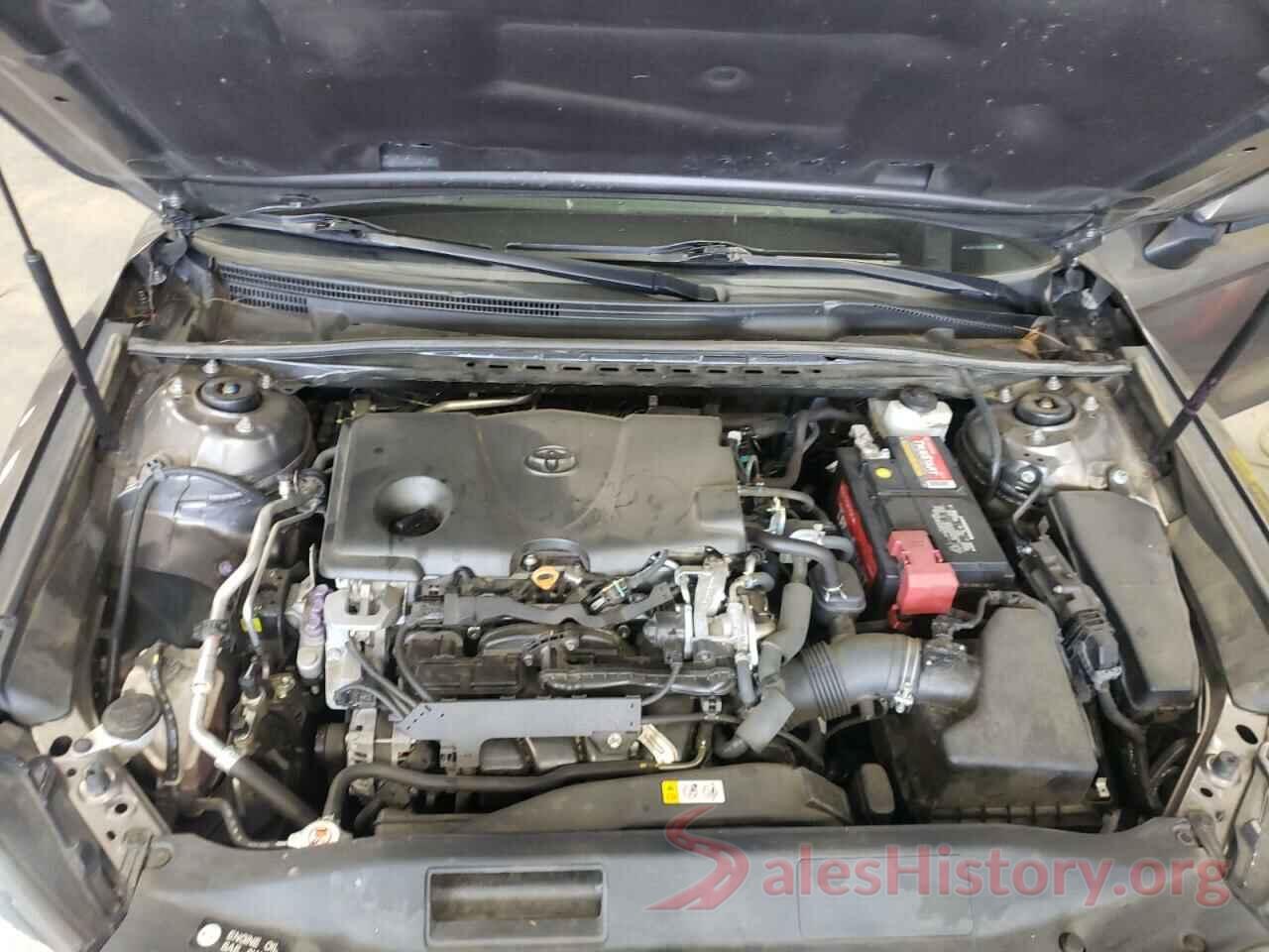 4T1B11HK2JU156158 2018 TOYOTA CAMRY