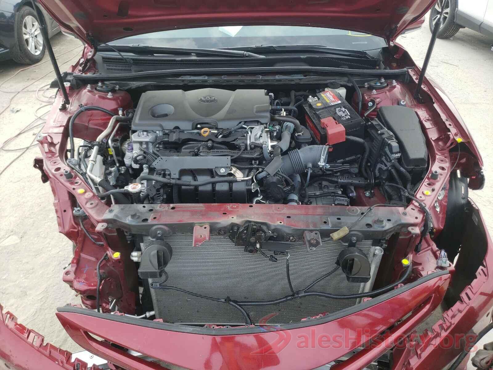 4T1B61HK3JU597752 2018 TOYOTA CAMRY