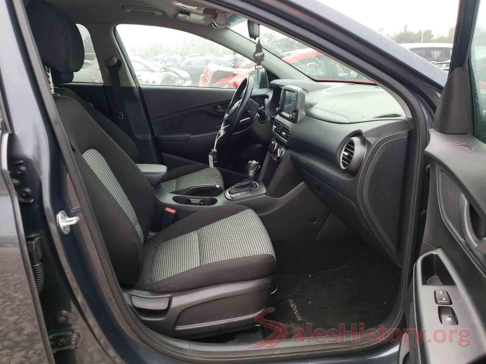 KM8K22AA1JU087466 2018 HYUNDAI KONA