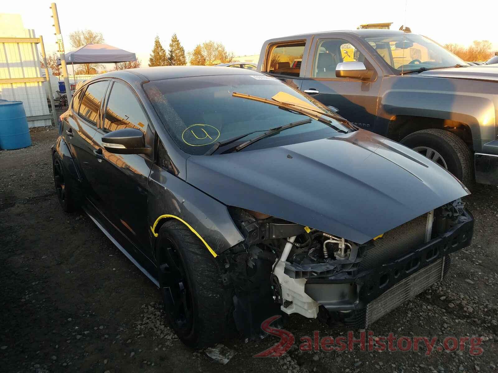 1FADP3L96JL233587 2018 FORD FOCUS