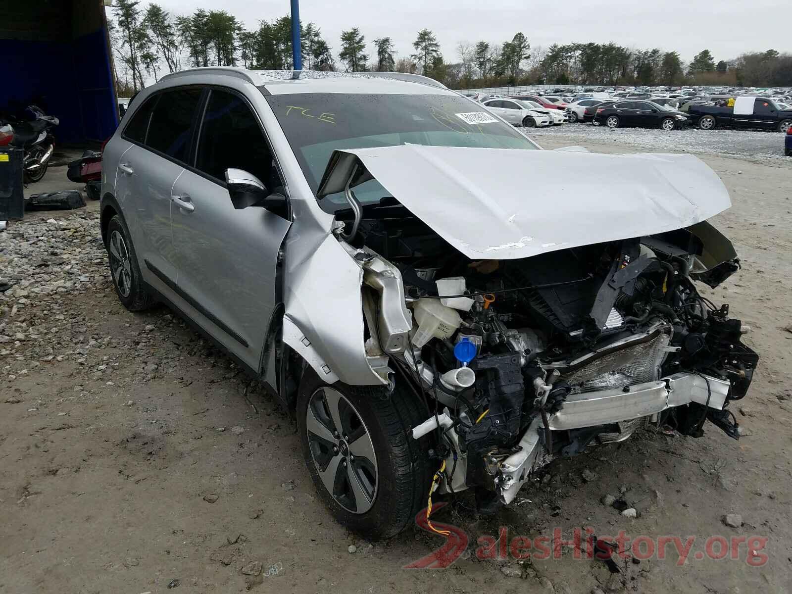 KNDCC3LC3H5054581 2017 KIA NIRO