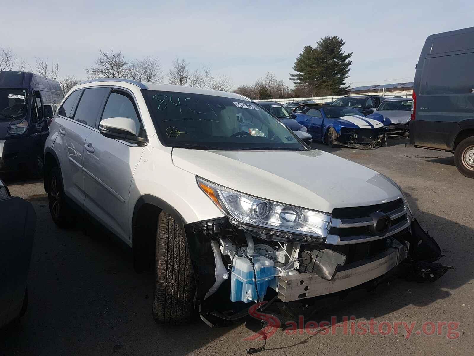 5TDJZRFHXKS573547 2019 TOYOTA HIGHLANDER