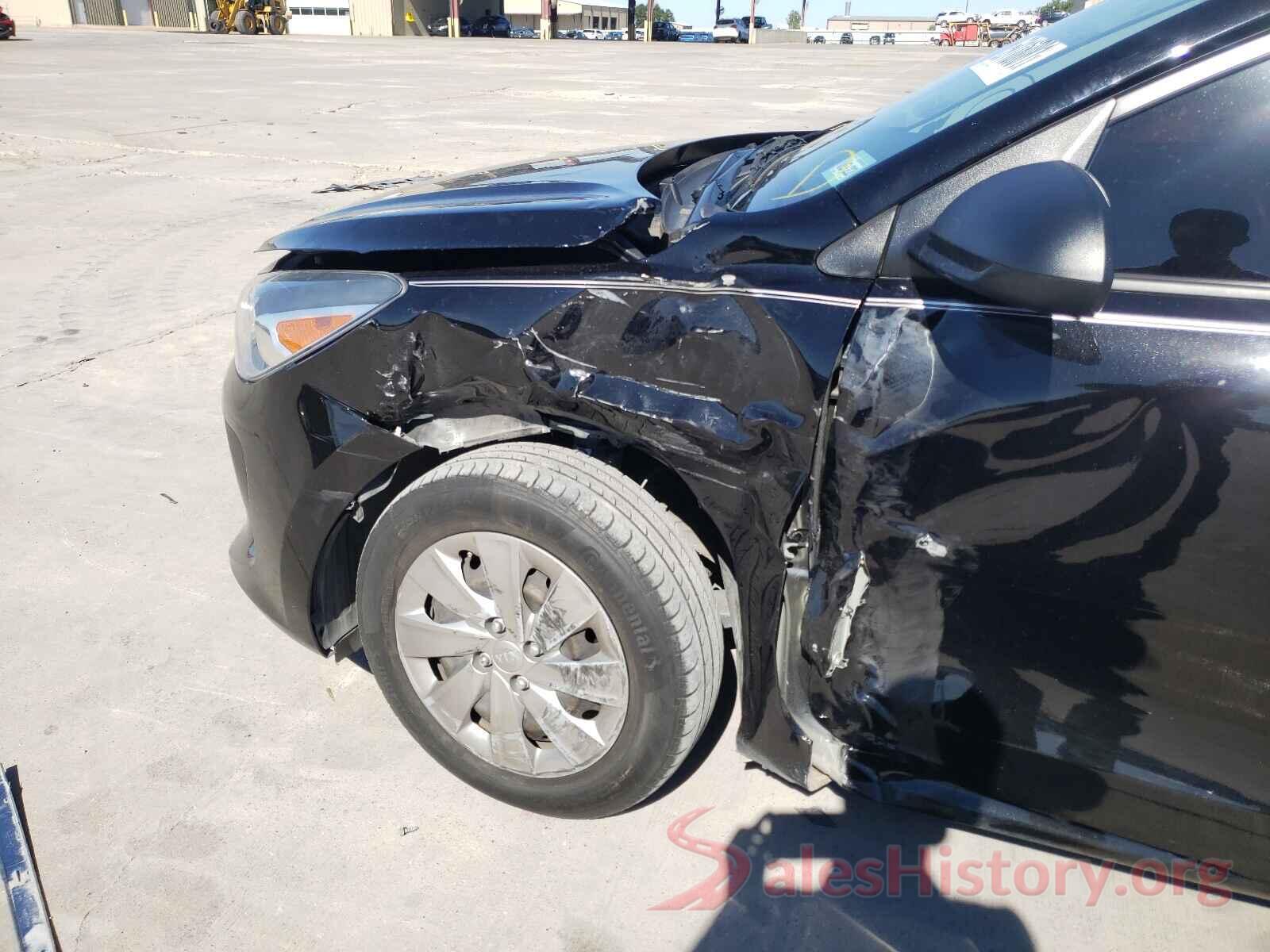 3KPA24AB9JE061085 2018 KIA RIO