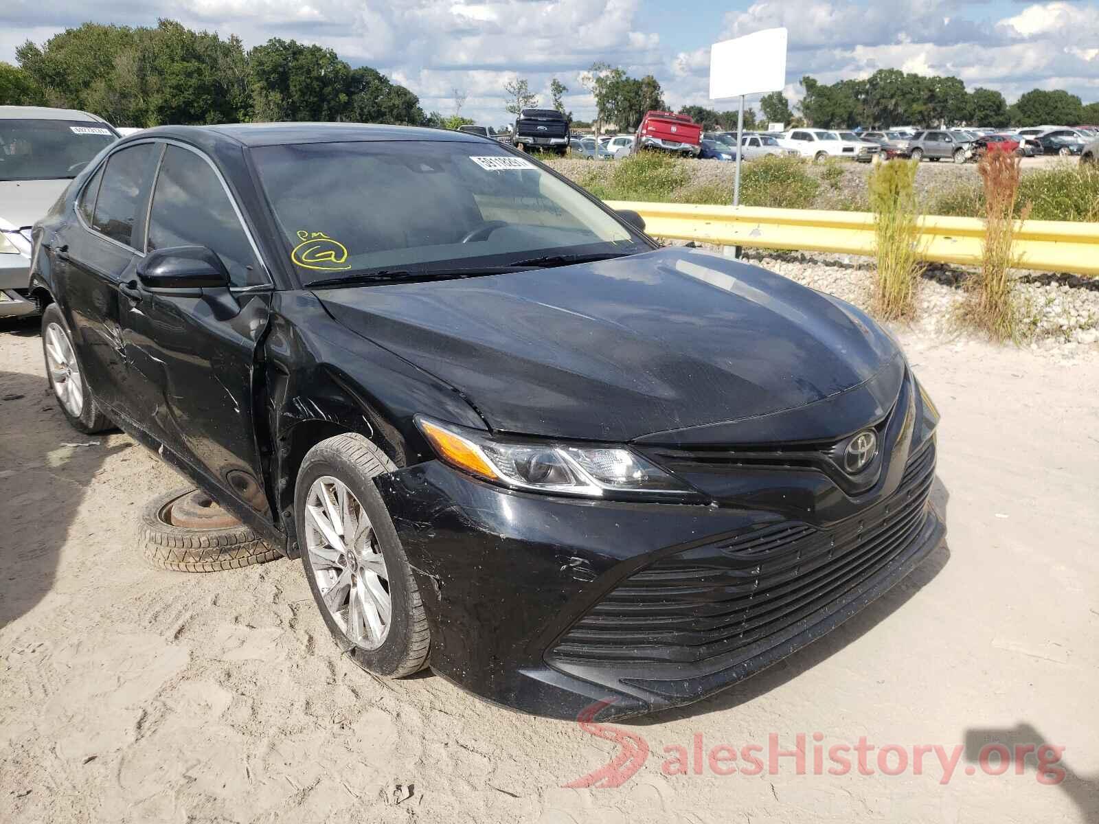 4T1B11HK5KU700279 2019 TOYOTA CAMRY