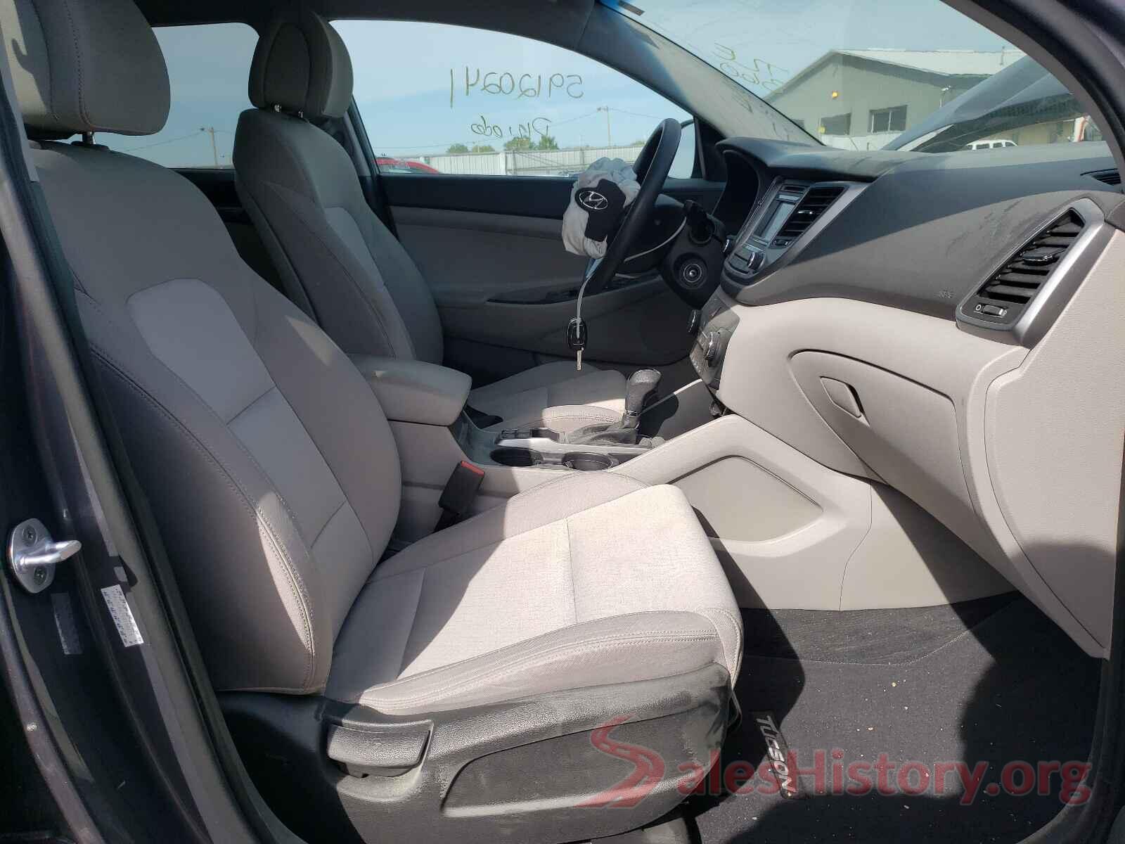 KM8J3CA47GU138616 2016 HYUNDAI TUCSON