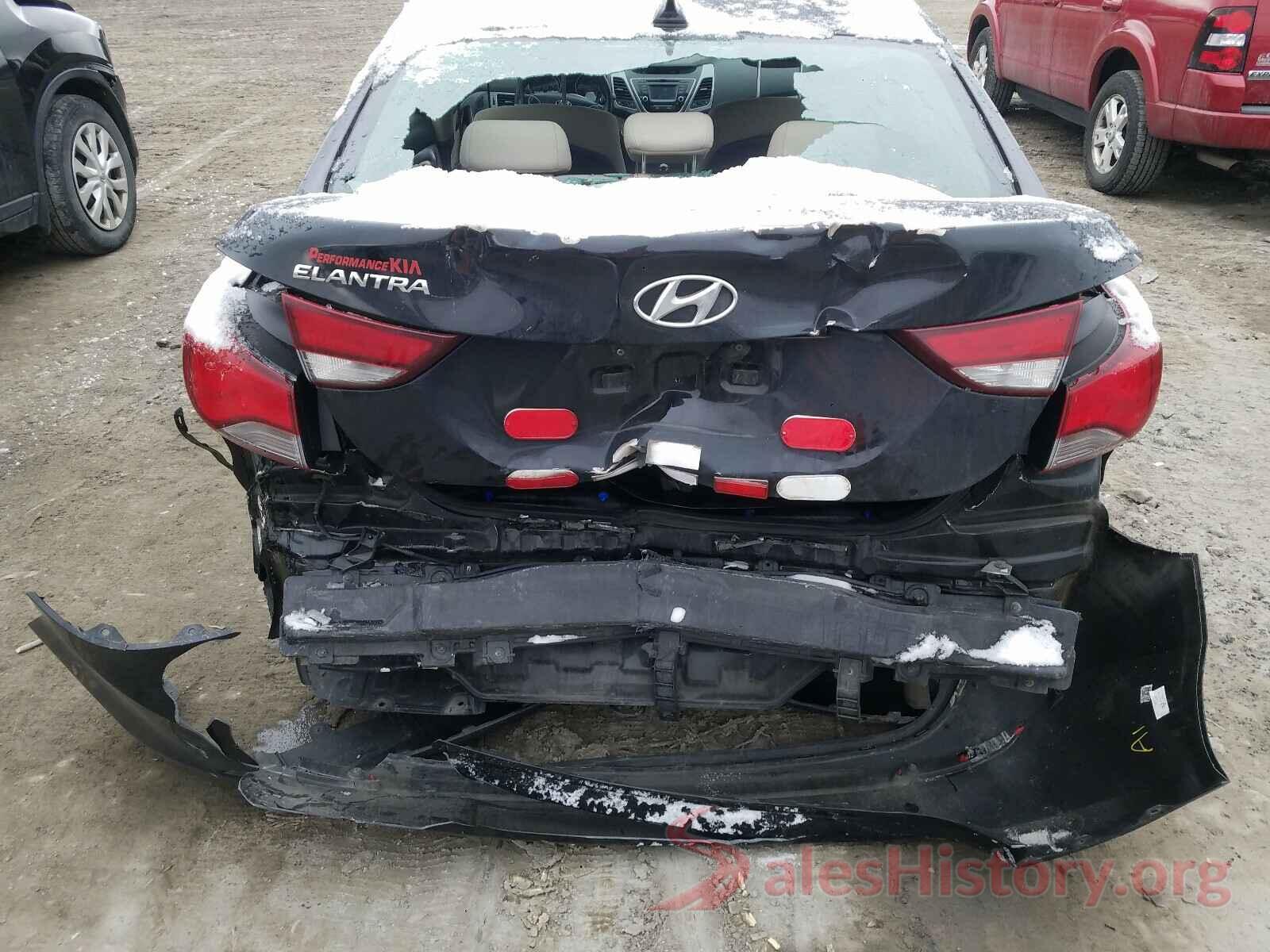 KMHDH4AE1GU636825 2016 HYUNDAI ELANTRA