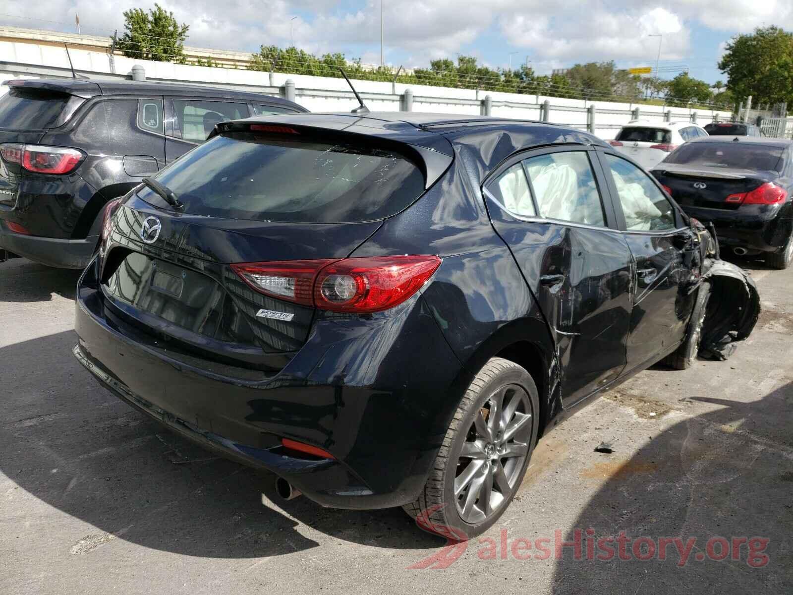 3MZBN1L35JM214533 2018 MAZDA 3