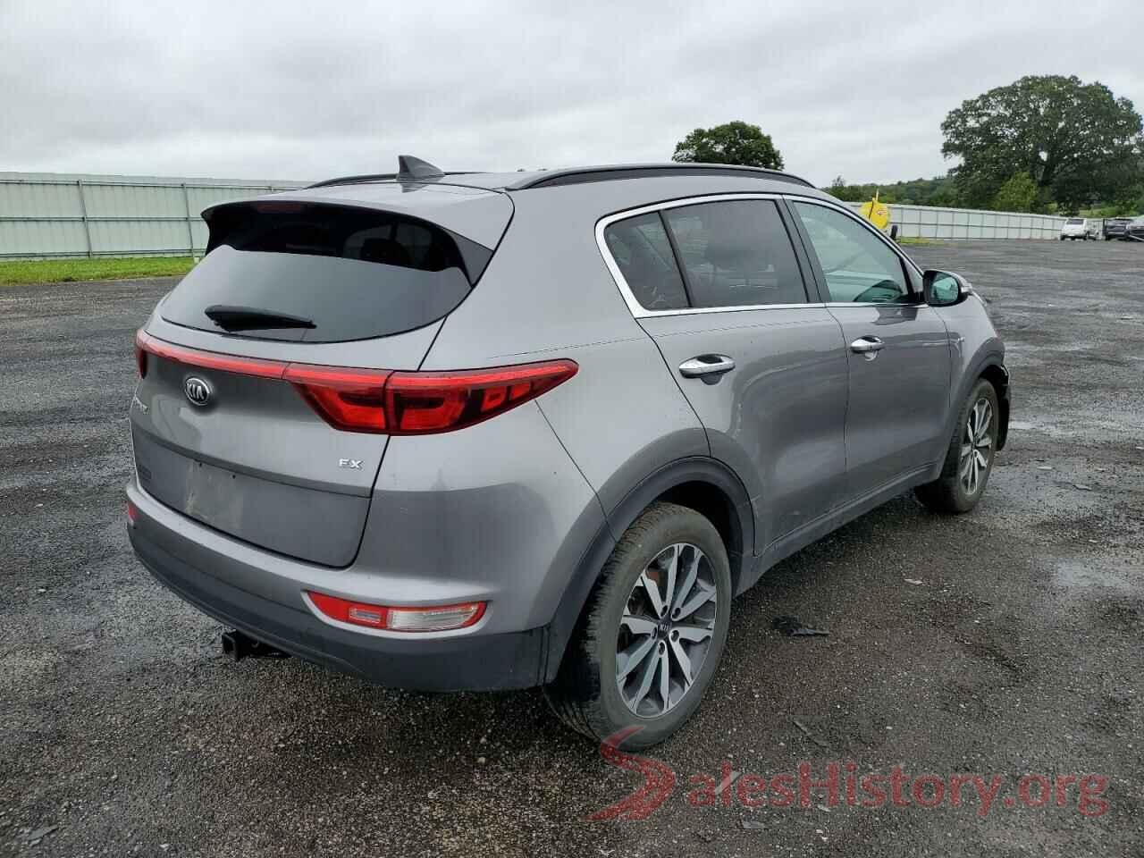 KNDPNCACXJ7323037 2018 KIA SPORTAGE