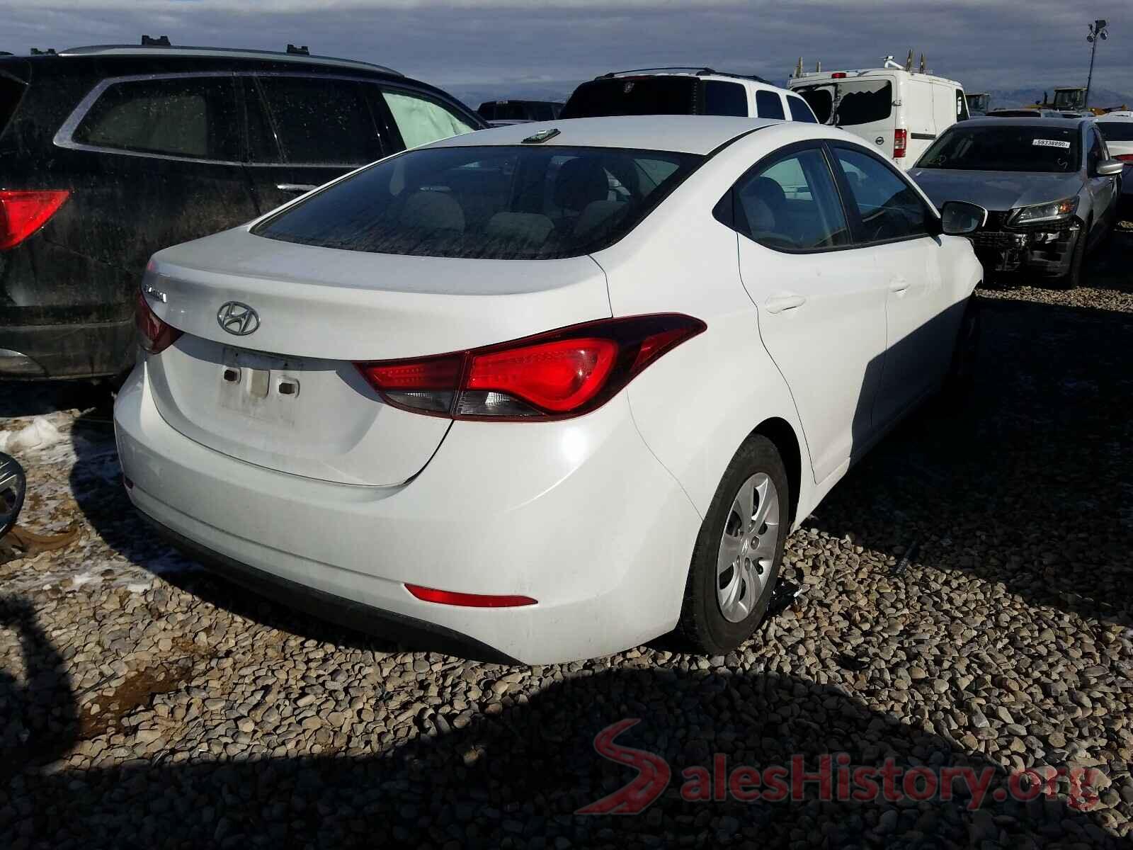 5NPDH4AE8GH757091 2016 HYUNDAI ELANTRA