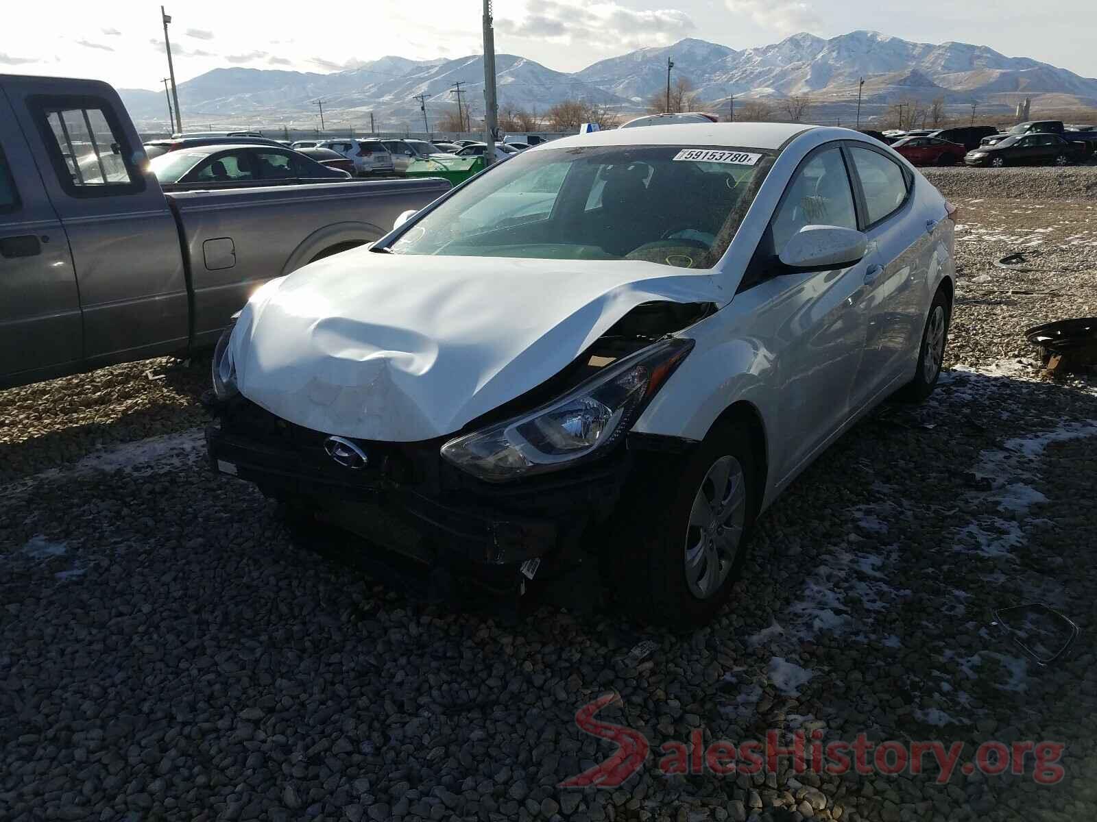 5NPDH4AE8GH757091 2016 HYUNDAI ELANTRA