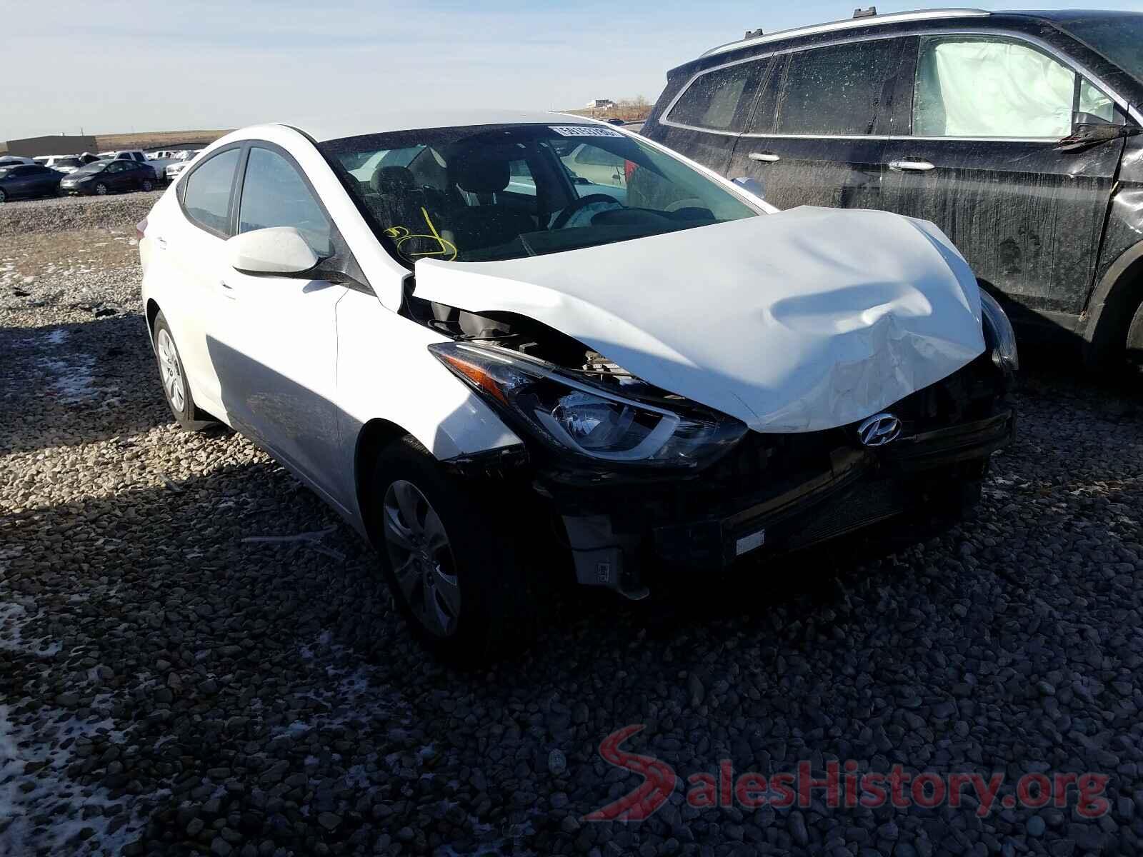 5NPDH4AE8GH757091 2016 HYUNDAI ELANTRA