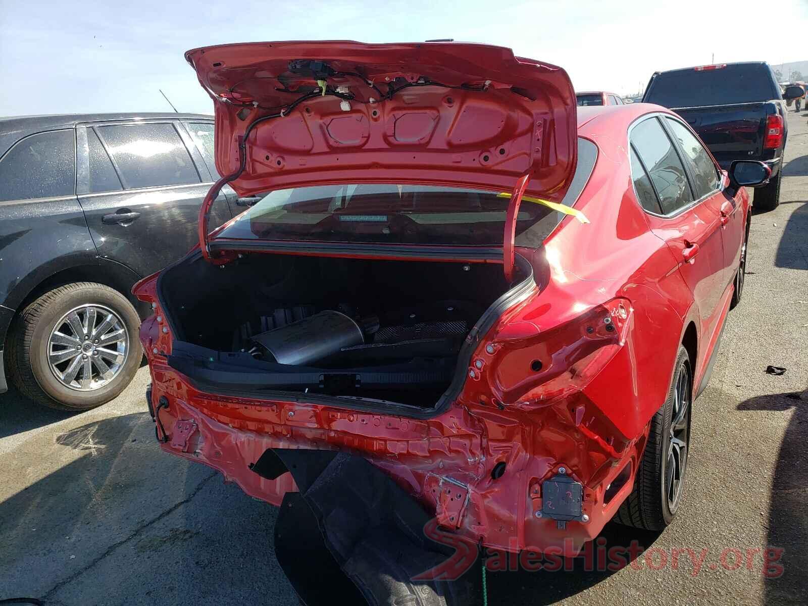 4T1T11AK1MU484304 2021 TOYOTA CAMRY