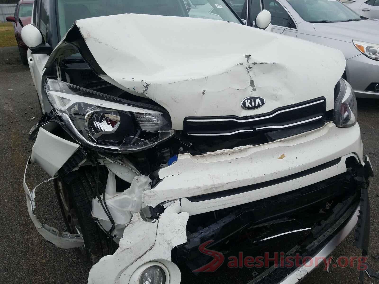 KNDJP3A56J7894932 2018 KIA SOUL