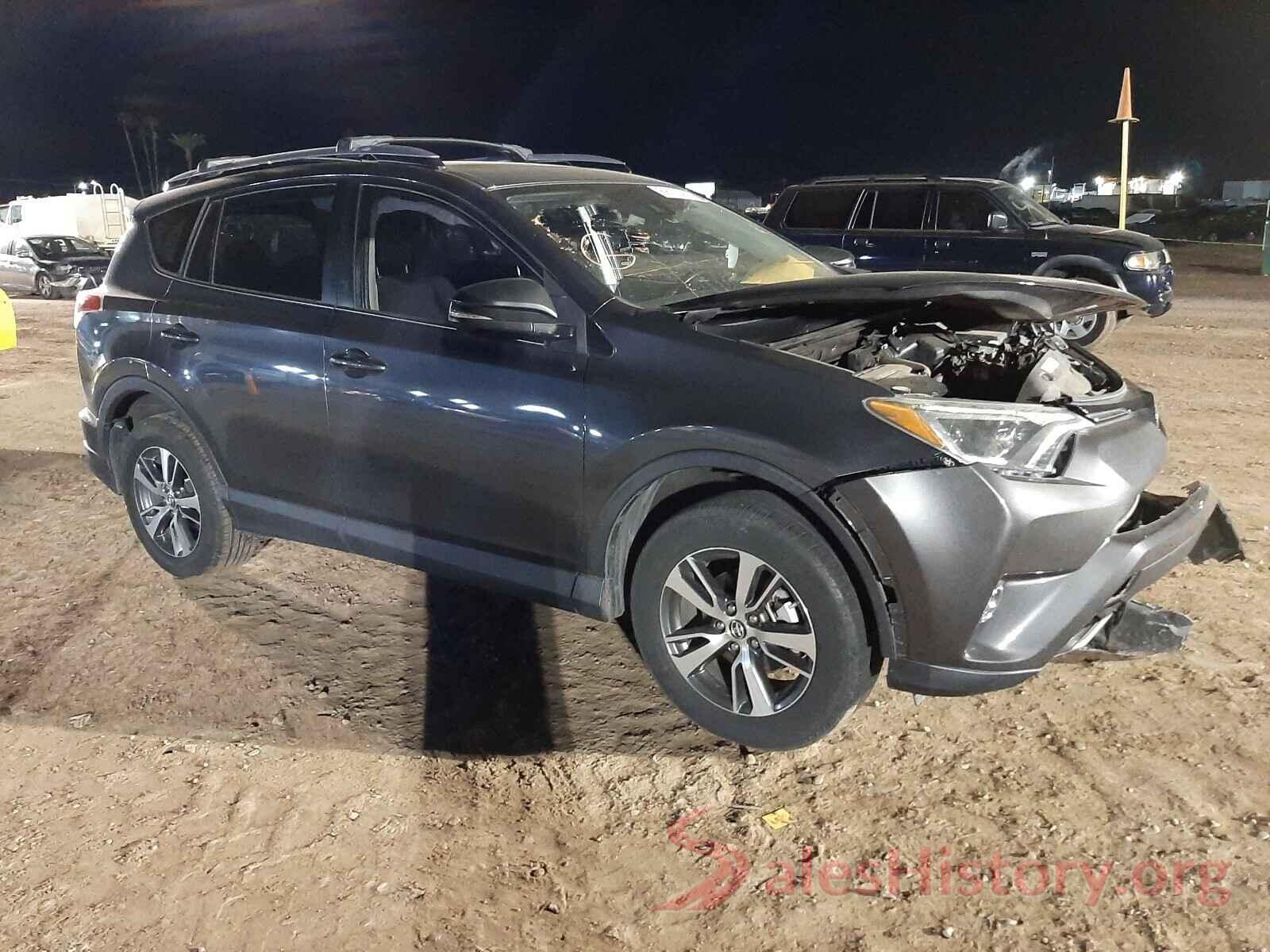 2T3WFREV6JW428816 2018 TOYOTA RAV4