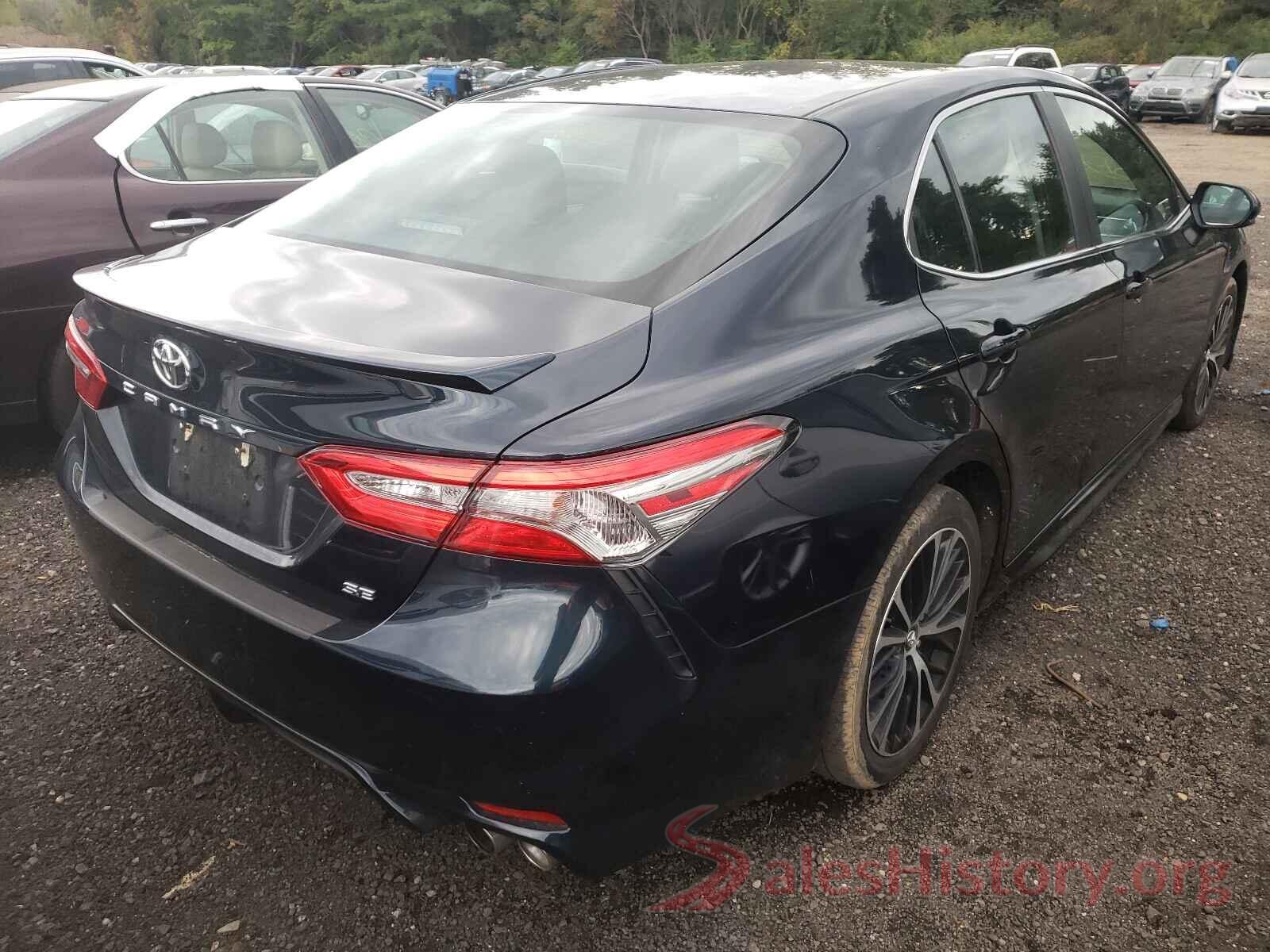 4T1B11HKXJU608535 2018 TOYOTA CAMRY