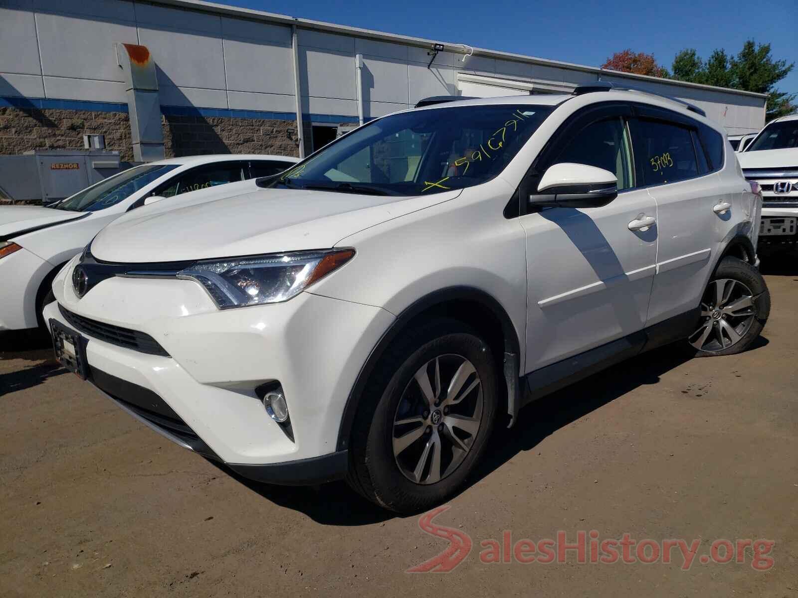 JTMRFREV7HD209786 2017 TOYOTA RAV4