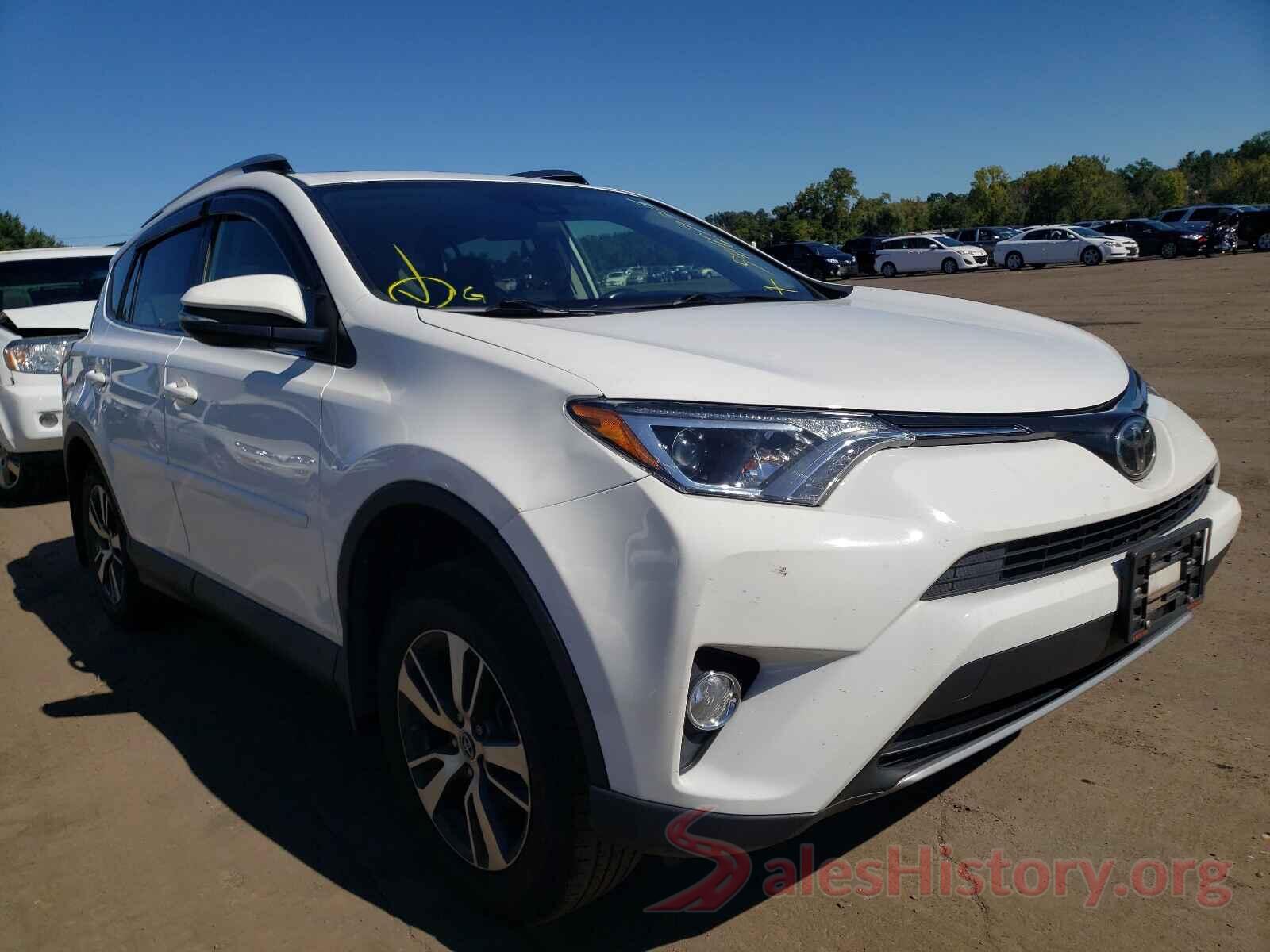 JTMRFREV7HD209786 2017 TOYOTA RAV4