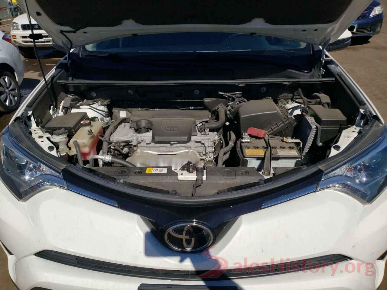 JTMRFREV7HD209786 2017 TOYOTA RAV4