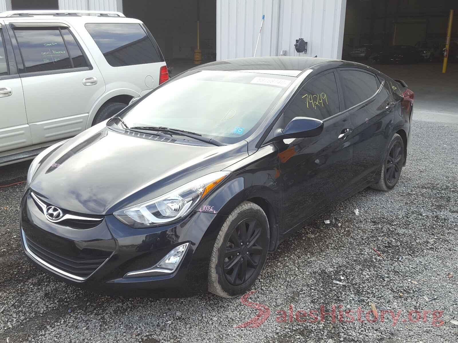 5NPDH4AE4GH781260 2016 HYUNDAI ELANTRA