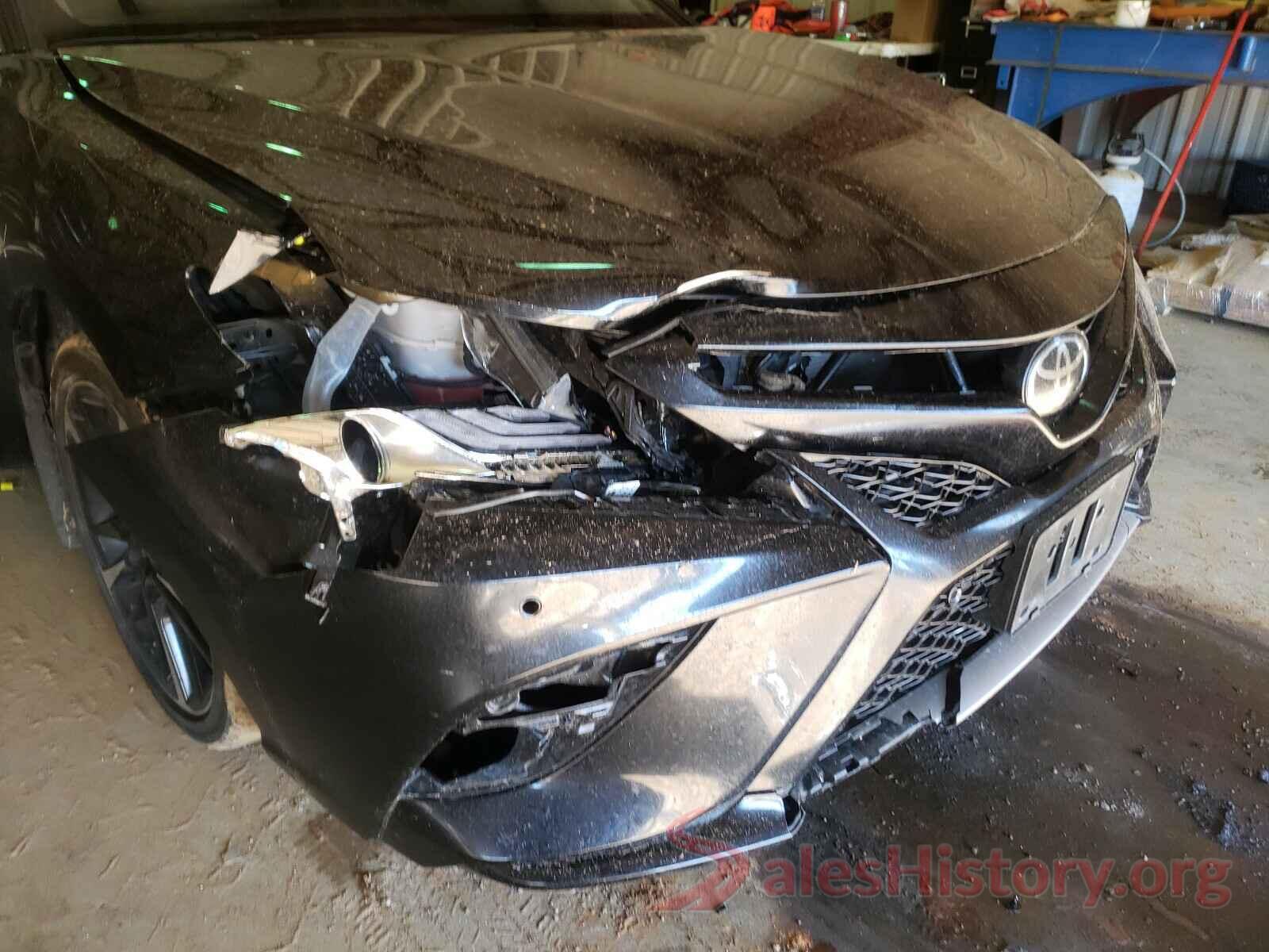 4T1B61HK2JU135294 2018 TOYOTA CAMRY